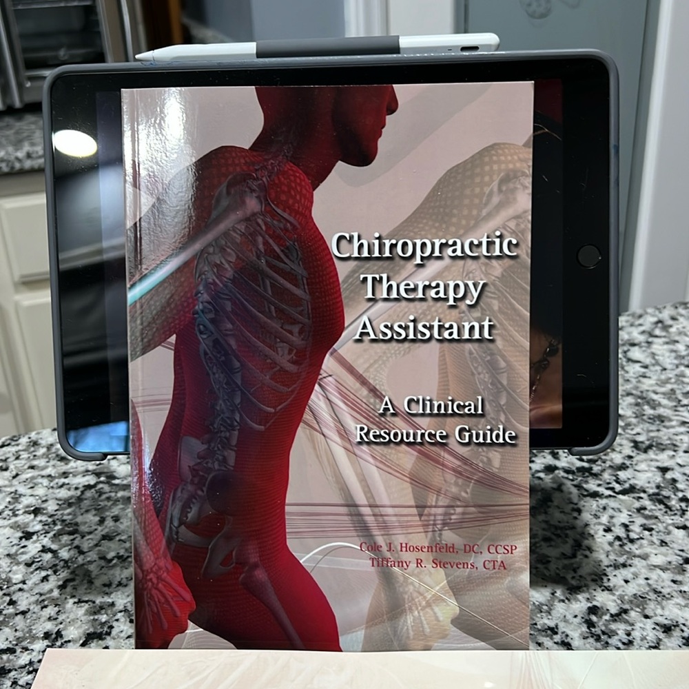 Clinical Resource Guide & associated workbook for chiro therapy assistants.